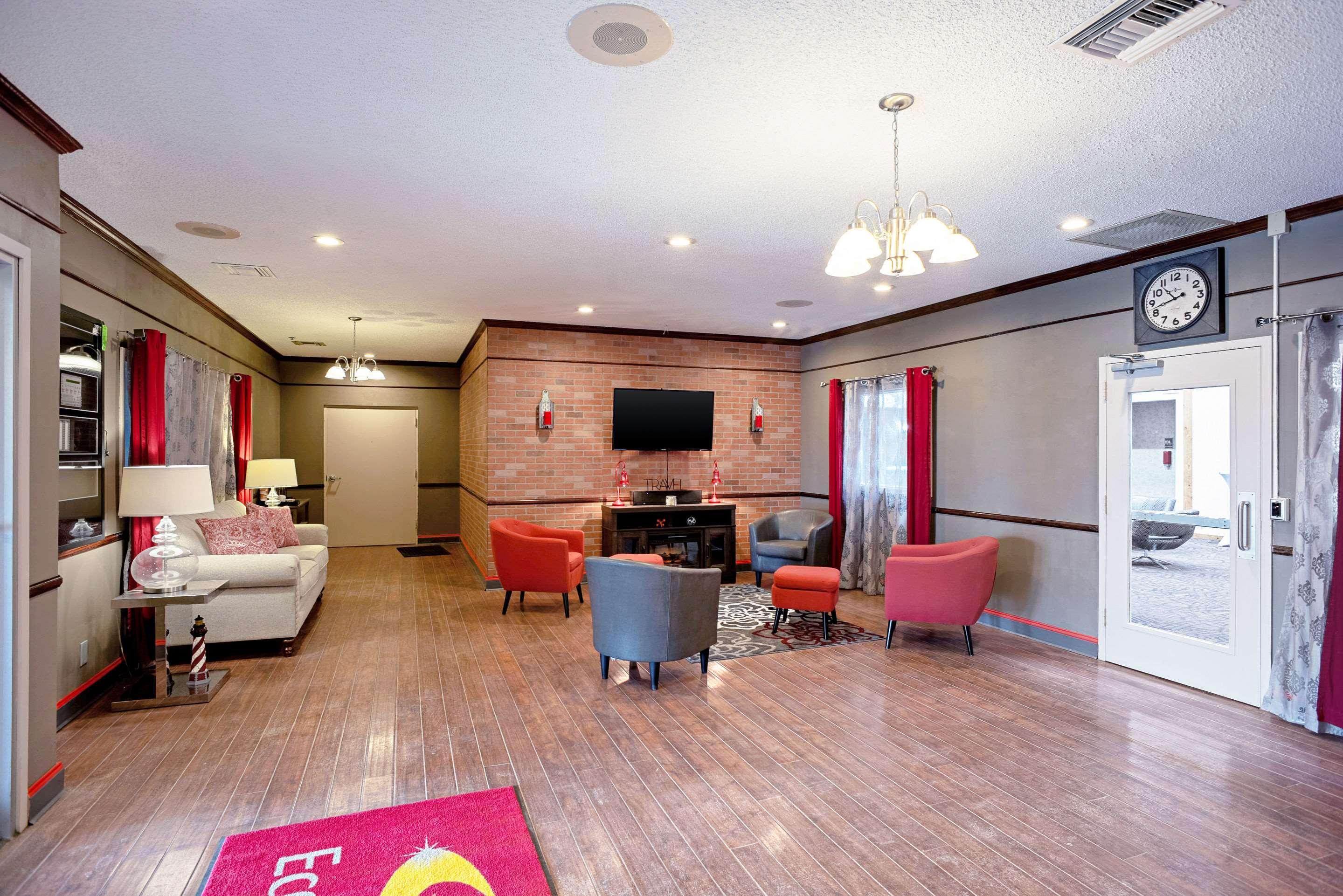 Quality Inn Frontier At Us Hwy 30 Clinton Dış mekan fotoğraf